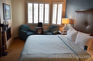 sanpebblesinn14 San Pebbles Inn in Cambria, California