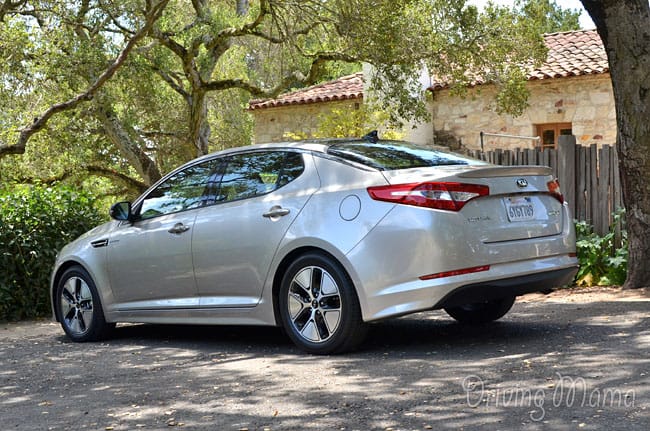 2013 Kia Optima Hybrid 4-Door Sedan with Spoiler