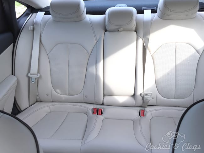2015 Chrysler 200C Review – Sedan Car