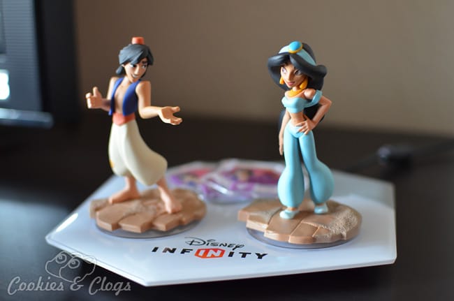 Disney Infinity 2.0 Aladdin Toy Box Pack with Jasmine and two theme Power Discs