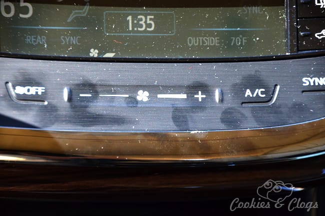 Cars | Car Reviews | If you need a nice full-size sedan with great fuel economy, the 2015 Toyota Avalon Hybrid is an ideal mix of luxury and functionality. See why this car is recommended but points that you should take of too.