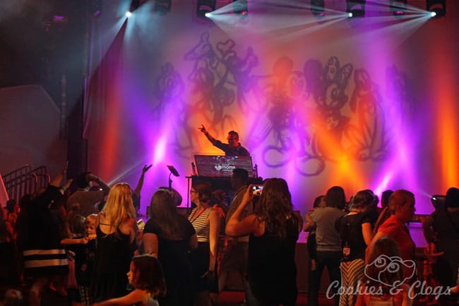 Walt Disney World | Family Travel | 2015 Disney Social Media Moms Celebration made our family vacation so special and provided valuable blogging tips.