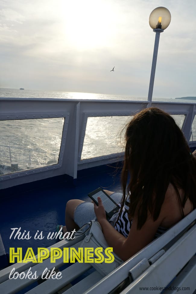 Technology | See how the Kindle Paperwhite e-reader compares with reading on other tablets and find out about the size and battery life. From the perspective of a teen with her head buried in a book most of the time.