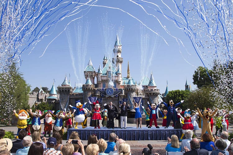 Blogger Badge for D23 Expo 2015 and Disneyland 60th Celebration #D23Expo #Disneyland60