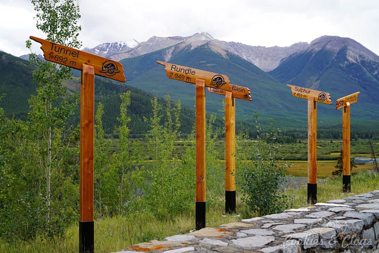 Travel | Cars | To test out the new 2016 Ford Explorer Platinum, I drove from Kamloops to Banff to Calgary in Canada for the Platinum Adventure Tour. Follow #ExploreMore . Wooden direction signs