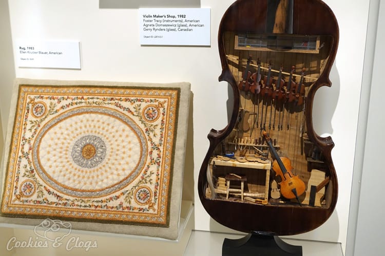 Travel | Missouri | I had no idea Kansas City, MO was such a great place to take your family on vacation. Here are 12 things to do with kids that we were able to same during our last trip – National Museum of Toys / Miniatures.