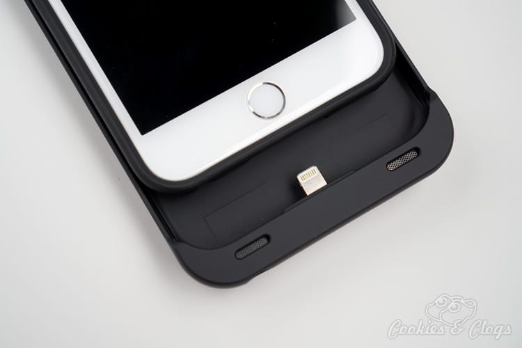 Technology | Gadgets | The TYLT Energi Sliding Power Case and Energi 5K+ Portable Battery Pack offer enough juice to keep your mobile device charged in a slim and non-bulky format.