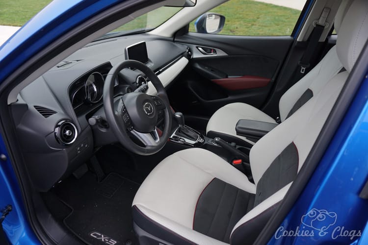 Cars | The 2016 Mazda CX-3 is a subcompact Crossover (CUV) that is sporty and stylish. It’s great for 20-something millennials but don’t offer much room for even small families. 