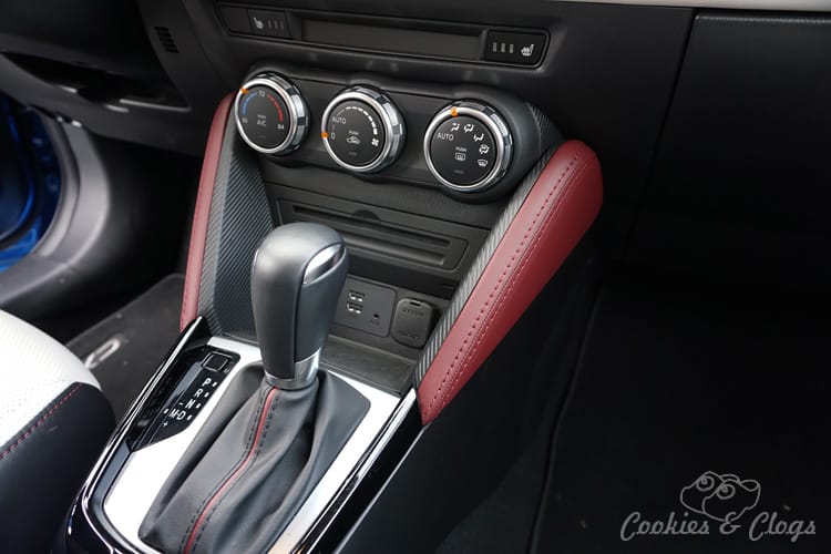 Cars | The 2016 Mazda CX-3 is a subcompact Crossover (CUV) that is sporty and stylish. It’s great for 20-something millennials but don’t offer much room for even small families. 