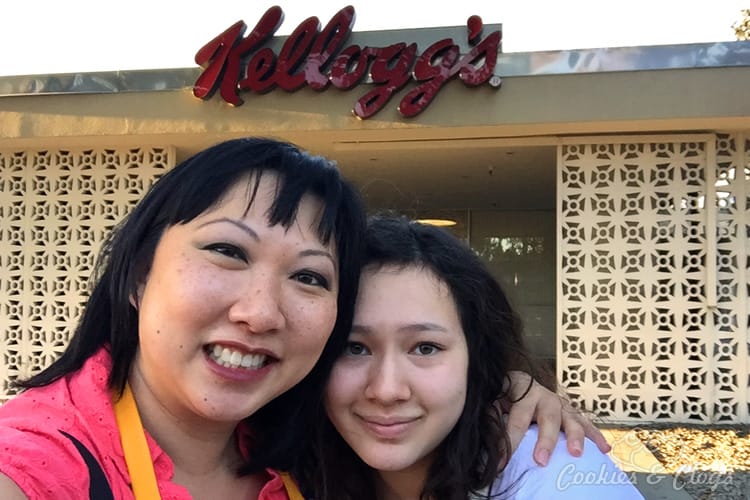 Food | Technology | Kellogg’s has been making Eggo waffles at the Eggo headquarters in San Jose, CA for years but no one has been invited for a behind-the-scenes factory tour. Join my daughter and me as we learn more about Eggo and build our own Eggoji creations in honor of the new app! So fun — Eggo + emoji = Eggoji!