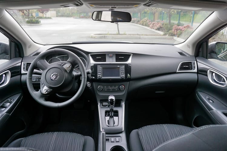 Cars | The 2016 Nissan Sentra SV is a great commute compact sedan with a solid ride and current tech features. Yet, it starts at only $16,000. However, it has some esthetic issues.