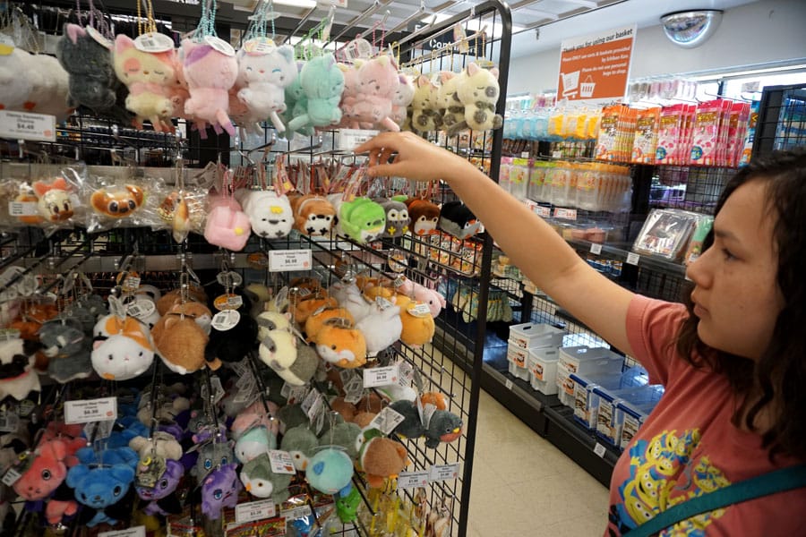 Cookies & Clogs | Travel | Hotels | During the J-POP Summit 2016 event with Mazda, my family and I were able to explore Japantown in San Francisco, CA and some of the Japanese culture. Here you'll find Japanese food, snacks, toys, clothes, furniture, books, art, and more.