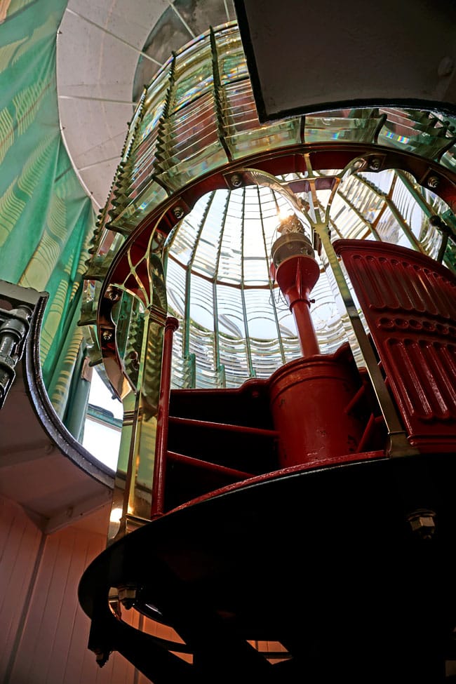 Cookies & Clogs | Want to take a family road trip to Point Reyes National Seashore in Point Reyes, CA? Here are several things to do with the kids including the Point Reyes Lighthouse. See what the climb down is like and if it's worth the trek. Inside the lighthouse and Fresnal lens