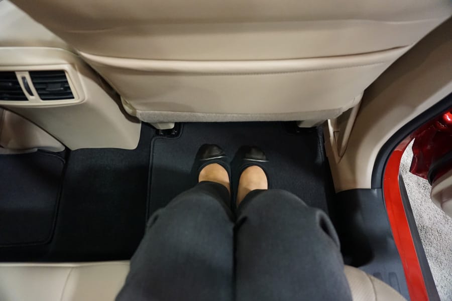 Cookies & Clogs | Cars | The 2017 Nissan Rogue and 2017 Nissan Rogue Hybrid were just announced in Miami, FL just before the 2016 Miami International Auto Show. Get your first look at this all-new CUV and check out the new features.