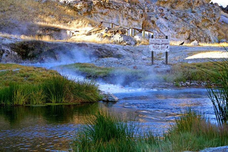 Cookies & Clogs | Travel | We finally make a family road trip to visit Mono County in California. Things to do in Mono County for families include Mono Lake, June Lake, Devil's Postpile, and more. Many areas are also dog-friendly.