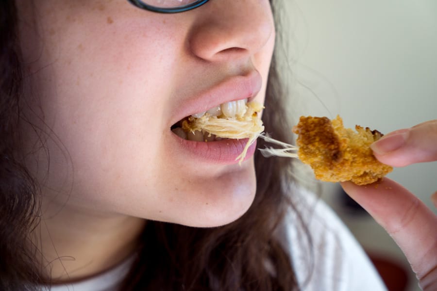 Cookies & Clogs | Looking for healthy frozen food options for your family? You might want to try these organic chicken and turkey products from Hip Chick Farms. They even have gluten free options!