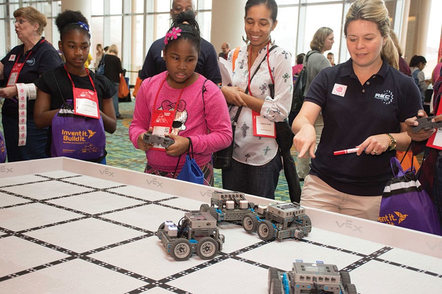 Cookies & Clogs | Register for the We Local & SWENext DesignLab San Jose 2017 on Saturday, February 25, 2017 at the Marriott in San Jose, CA. The event is open to middle schoolers and encourages hands-on learning for girls in STEM education.