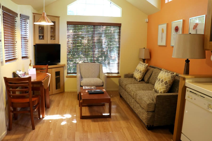 11 Things to Do in Napa, CA that Don’t Involve Drinking Wine - RiverPointe Napa Valley Resort Living Space