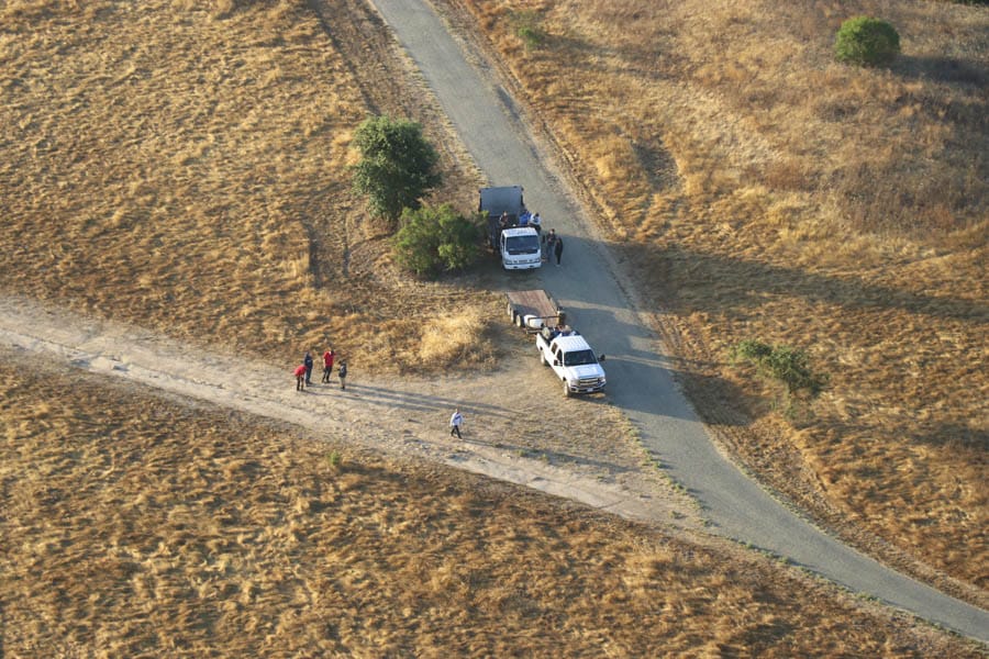 Hot air balloon ride over Napa Valley California Chase Crew