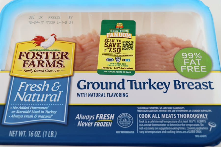 Foster Farms Bowl College Football Game Day Gluten-Free Quesadillas & Chili Cheese Fries