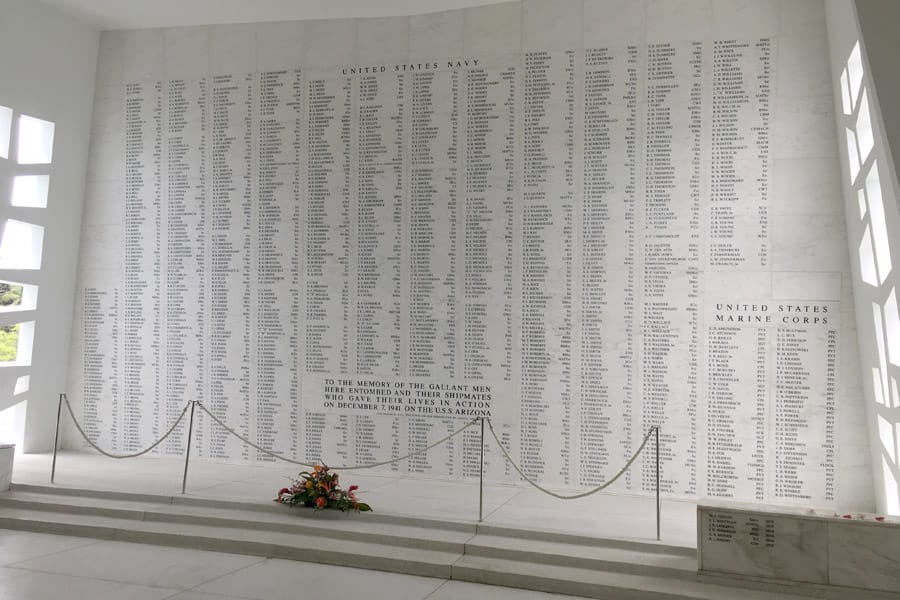 5 tips for visiting Pearl Harbor in Oahu Hawaii and USS Arizona Memorial walk-through.