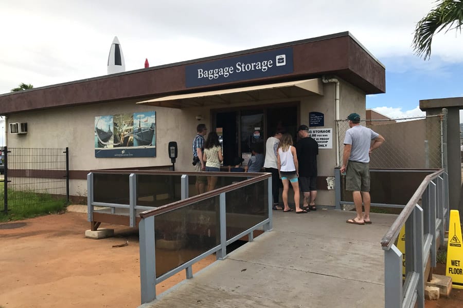5 tips for visiting Pearl Harbor in Oahu Hawaii and USS Arizona Memorial walk-through.