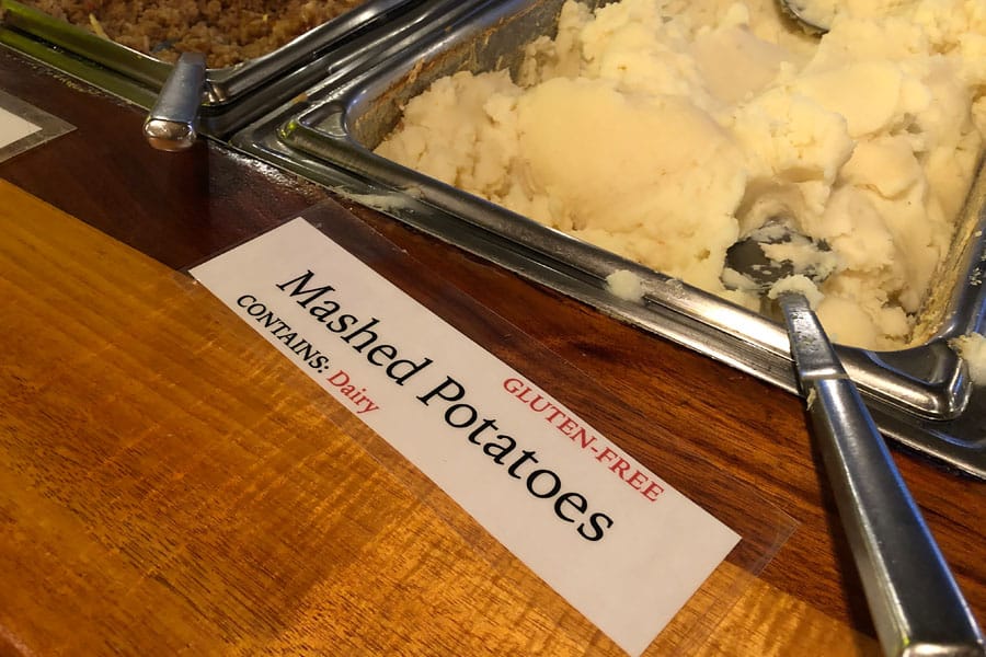 Smith Family Garden Luau / Hawaiian Luau in Kauai Hawaii dinner buffet gluten free food allergens