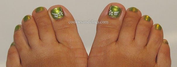 Flower Design Nail Art Tutorial with Polish and Gem