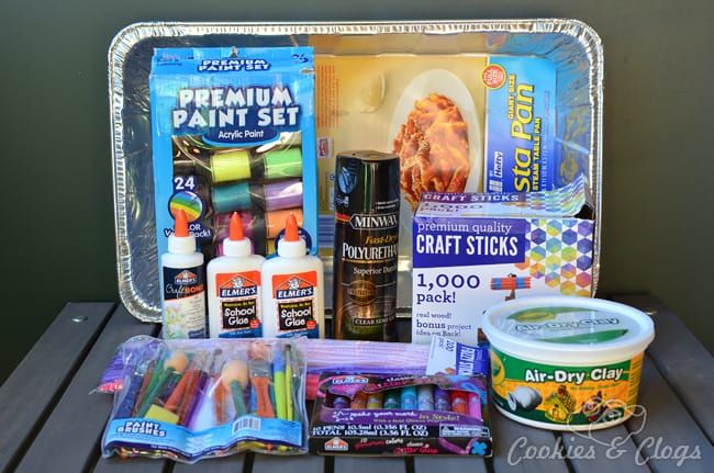 Livening Up History w/ Story of the World's Cool Crafts for Kids #education #walmarttogo