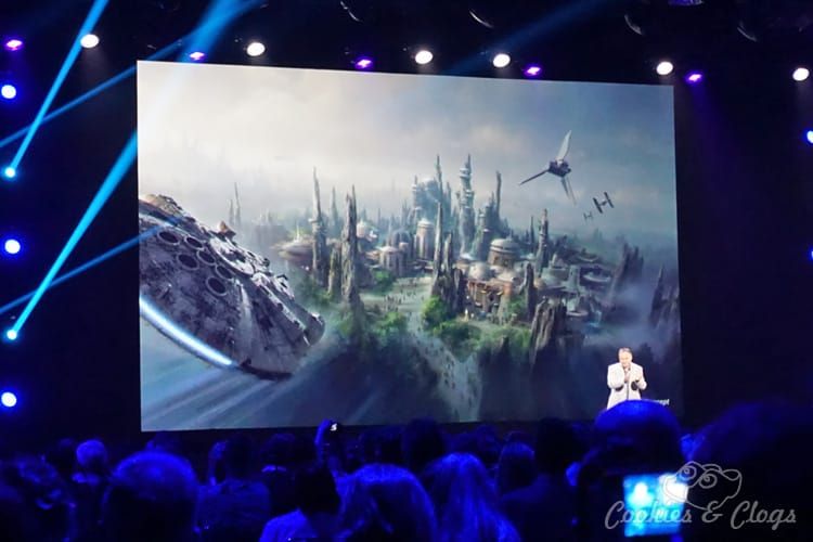 Amusement Parks | New 2015 announcements about Star Wars land and attractions at Disneyland and Walt Disney World. See info h