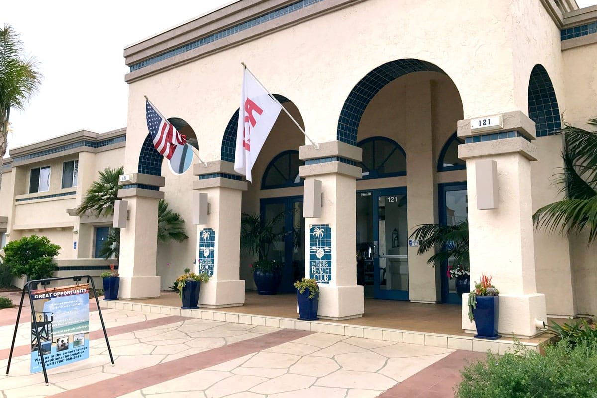 Cookies & Clogs | The Southern California Beach Club in Oceanside, CA sits right alongside the ocean with spacious and clean