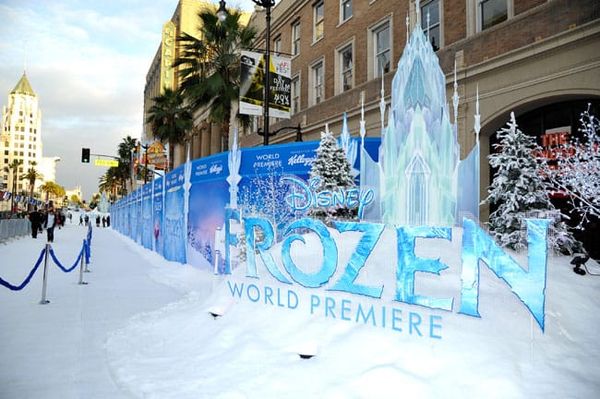 Walt Disney Frozen Red Carpet World Premiere #DisneyFrozenEvent