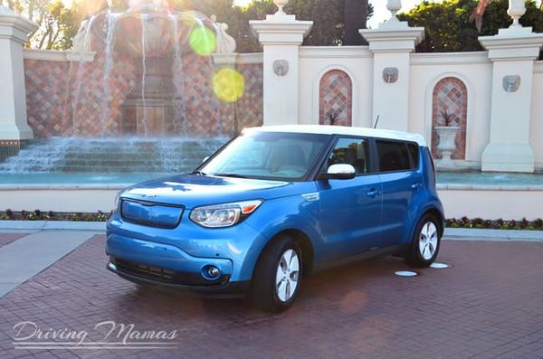 2015 Kia Soul EV Review – Electric Vehicle Sedan