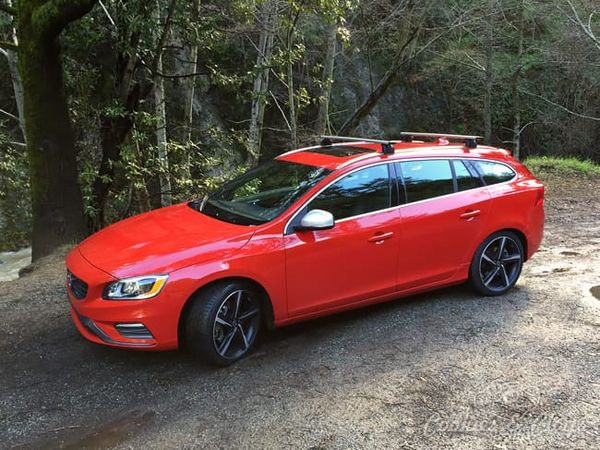 Cars | Car Reviews| The station wagon is back and is sportier than ever. Check out all the pros and cons of this 2015 Volvo V