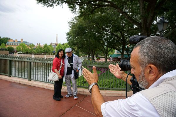 Cookies & Clogs | Travel | If you plan on visiting Walt Disney World, Disney PhotoPass and Memory Maker can make your family