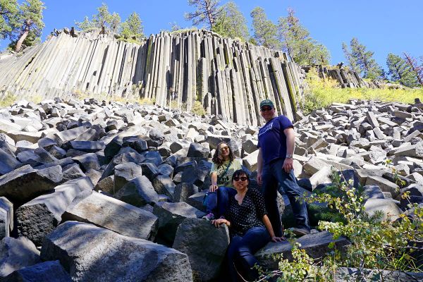 Cookies & Clogs | Travel | We finally make a family road trip to visit Mono County in California. Things to do in Mono County