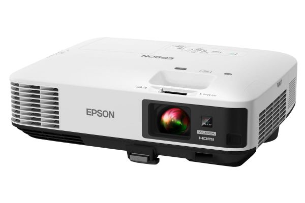 Cookies & Clogs | Technology | The Epson Home Cinema 1440 home theater projector from Best Buy is a great way to make any mov