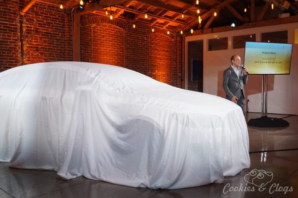 Cars | Automotive | The 2017 Lincoln MKZ Reveal was in Los Angeles, CA November 2015. See how the vehicle was shown to the pu
