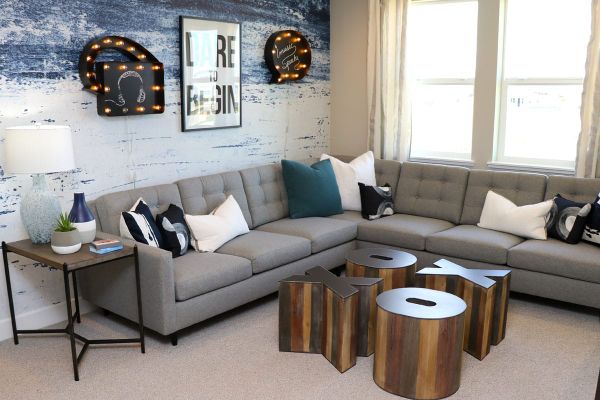 New houses in Mountain House CA — Model homes and interior design decor ideas in Prescott by Shea Homes and Zephyr Ranch by T