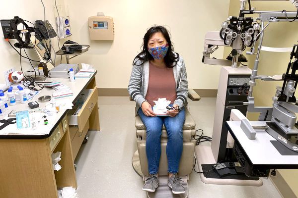 Treated at the opthamologist for chemical burns in both eyes from eye irritation allergies or makeup remover