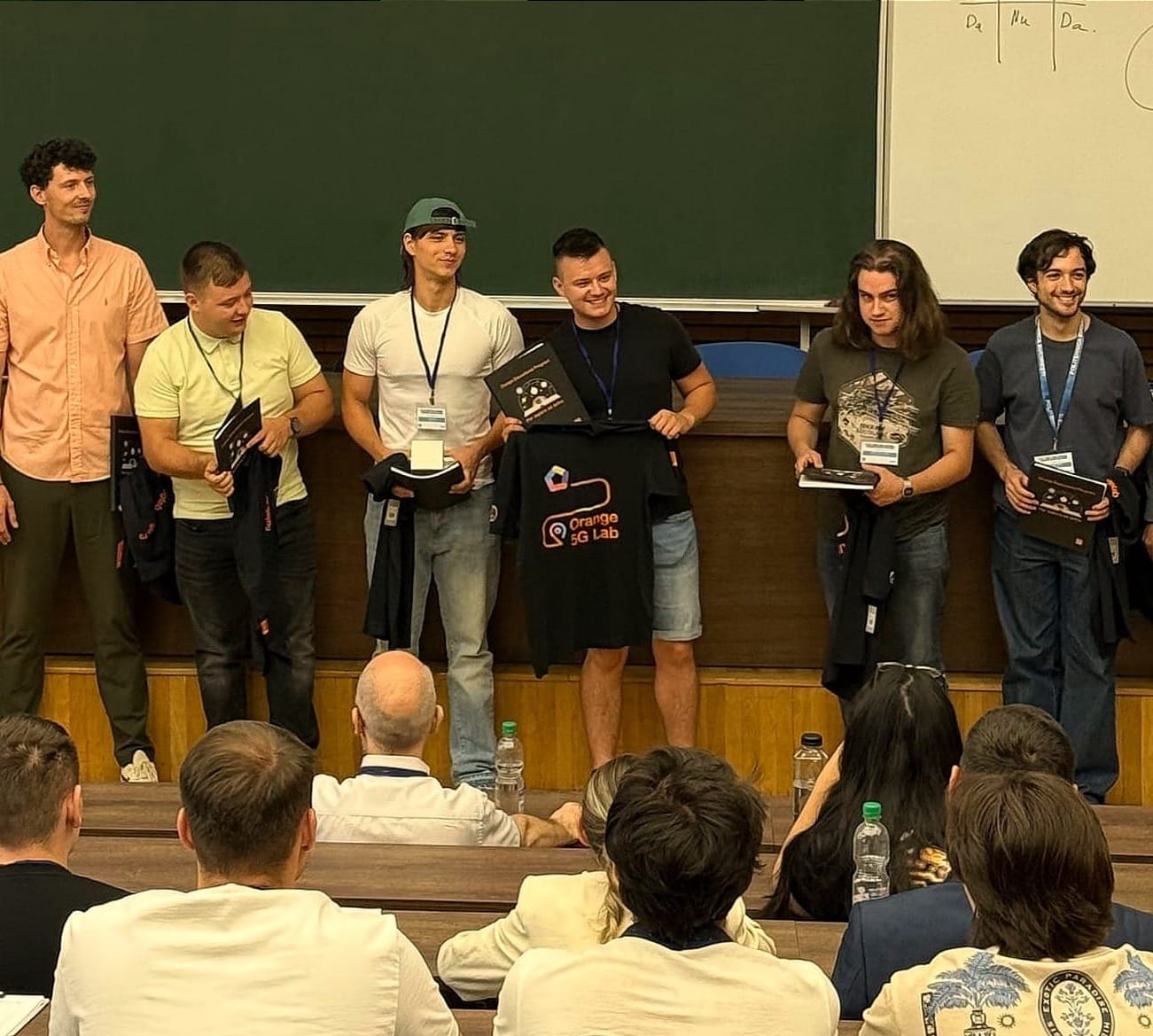 Studenți la Școala de Vară IEEE