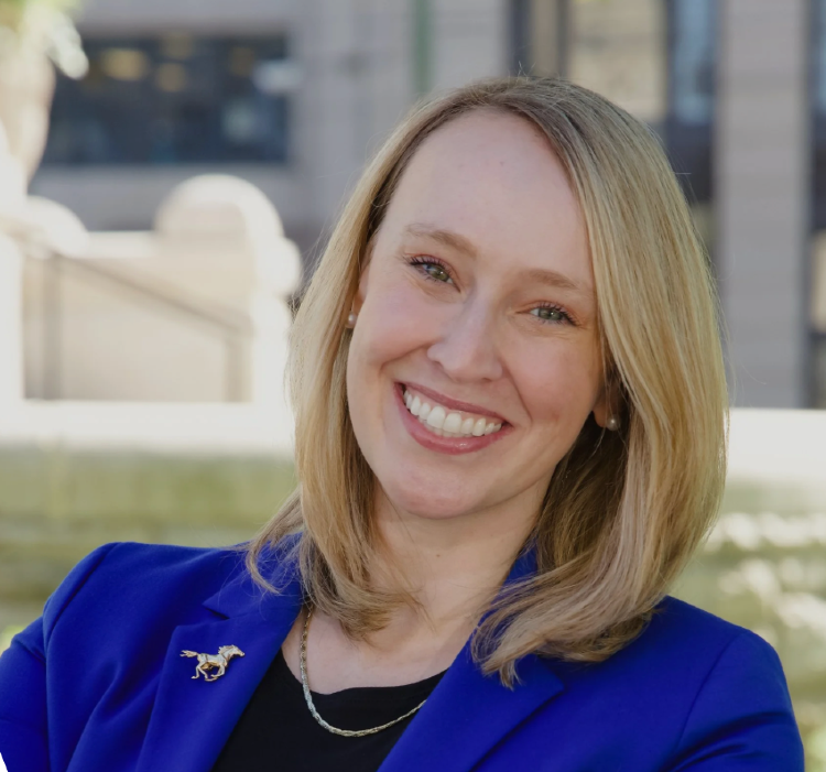 On the Edge with Erin Petrey