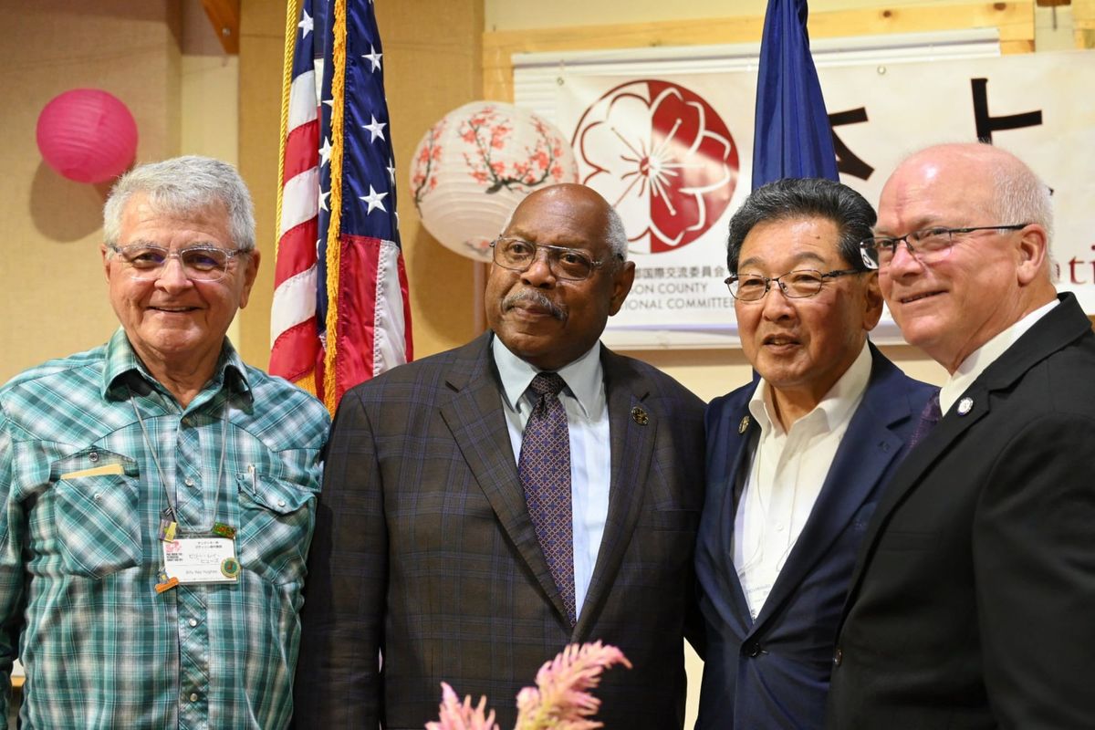 Despite horrors of war, bonds of international friendship endure