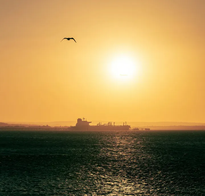 Holding oil hostage: losing the geopolitical war in Hormuz