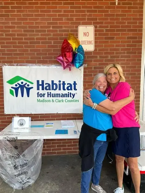 Volunteers 'raise the roof' at Habitat for Humanity