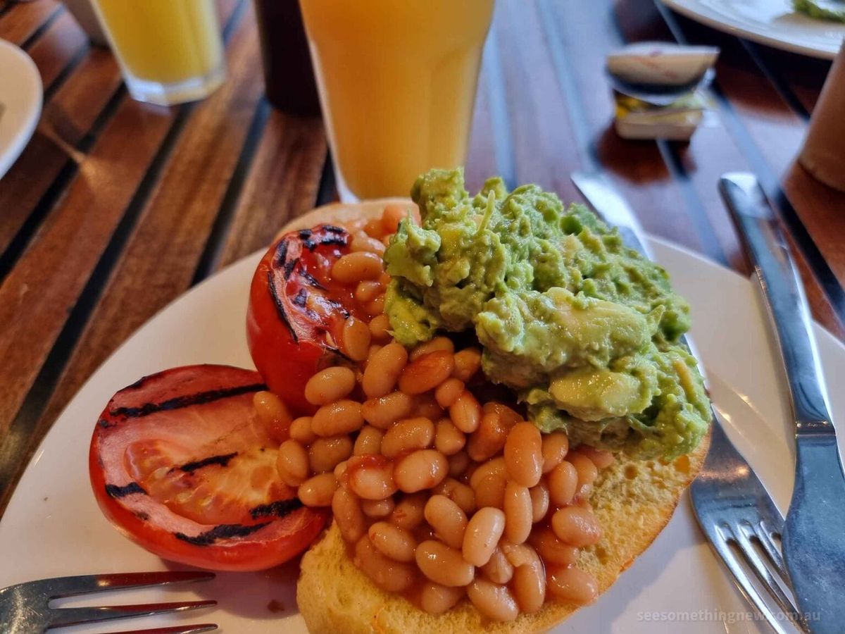 Reef View Hotel Buffet Breakfast