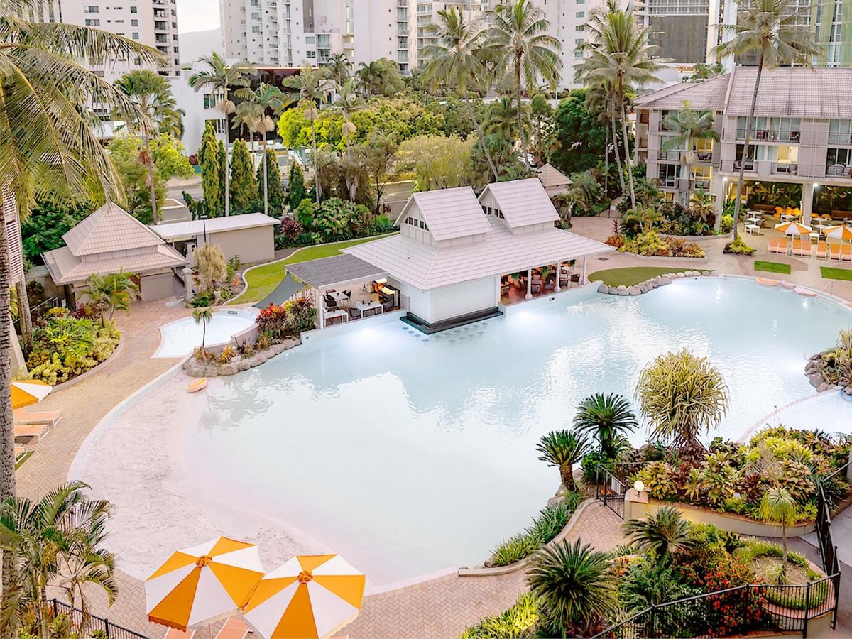 Novotel Cairns Oasis Resort - Review Notes & Photos