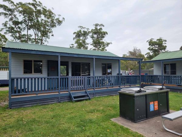 Dog friendly motels, hotels, resorts & cabin accommodation on the NSW South Coast