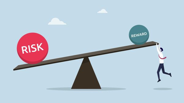 Oracle layoffs: AI is forcing a cost structure inversion