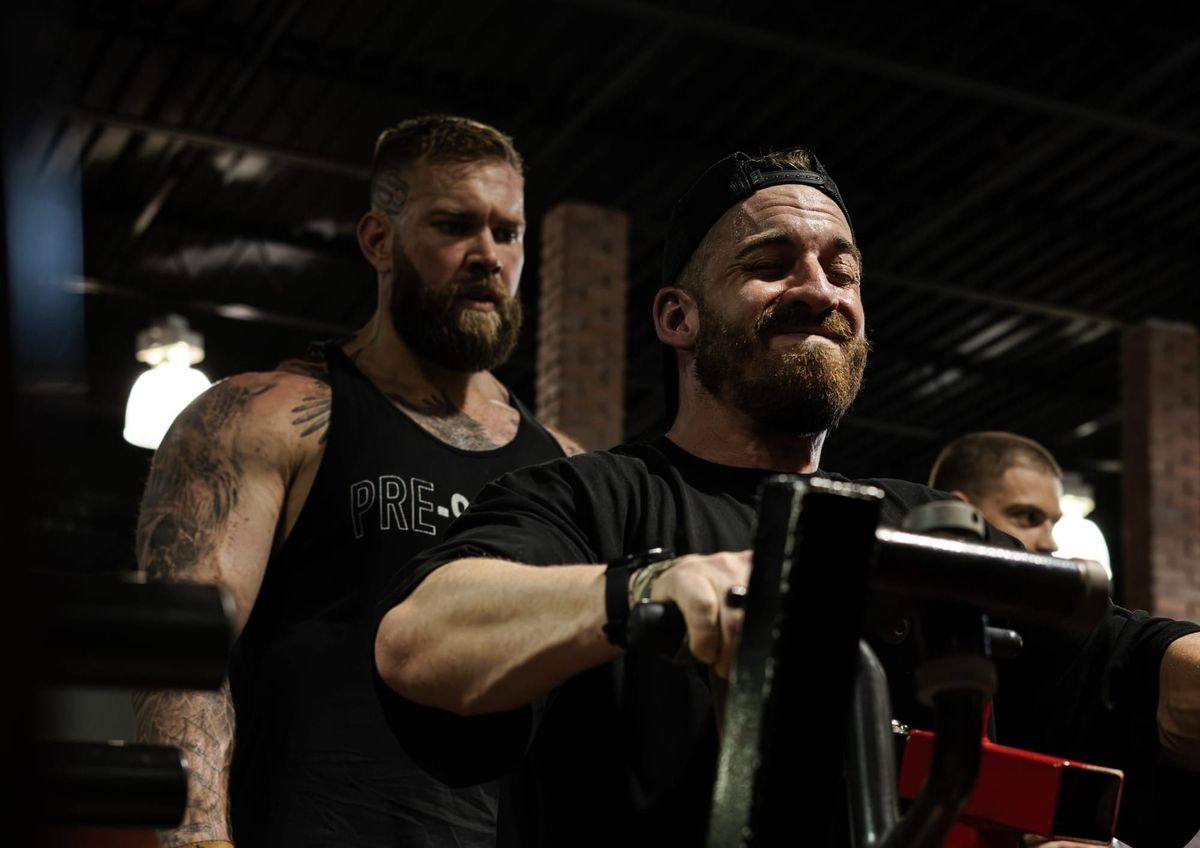 Selectively target lats, traps, rhomboids, & posterior delts by tweaking grip & execution intent.
